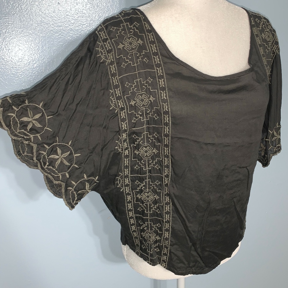 American Eagle Top